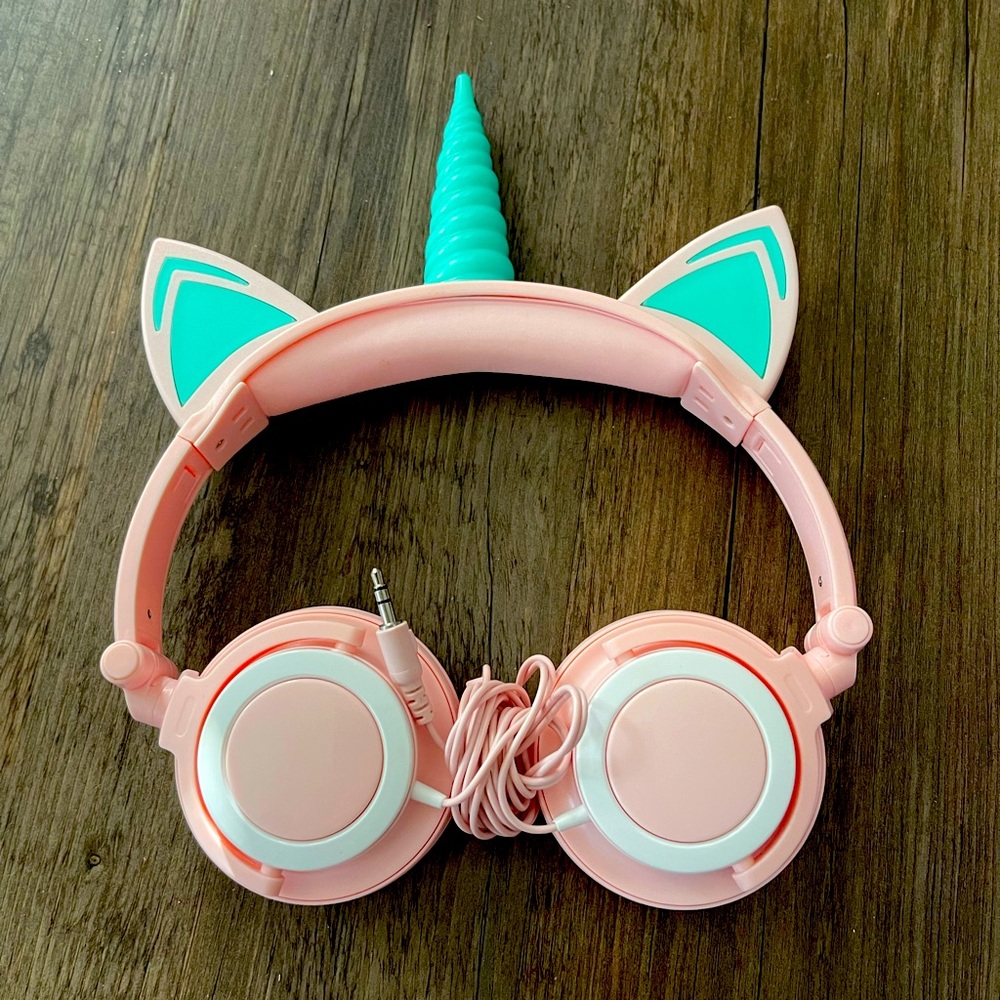 Unicorn headphones pink and teal